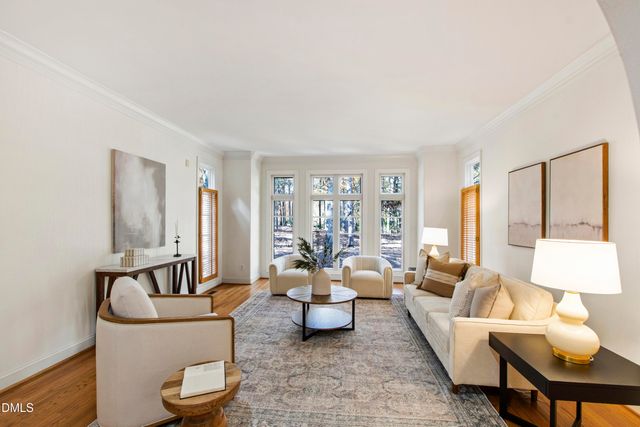 108 Chimeneas Place, Chapel Hill, NC 27517