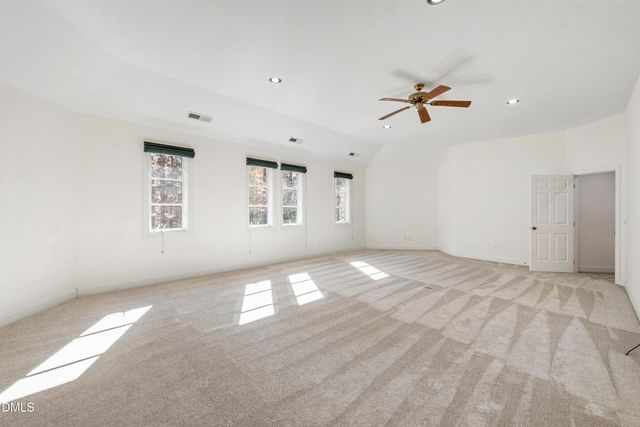 108 Chimeneas Place, Chapel Hill, NC 27517