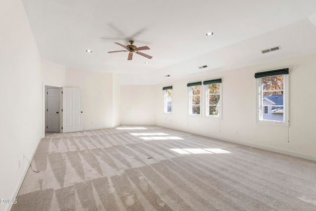 108 Chimeneas Place, Chapel Hill, NC 27517