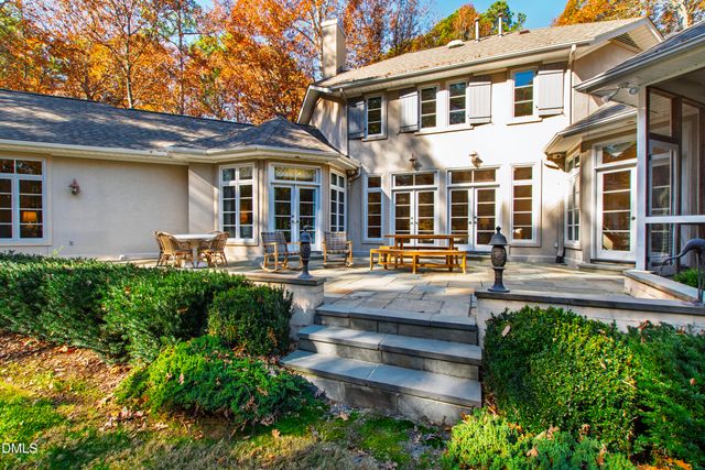 108 Chimeneas Place, Chapel Hill, NC 27517