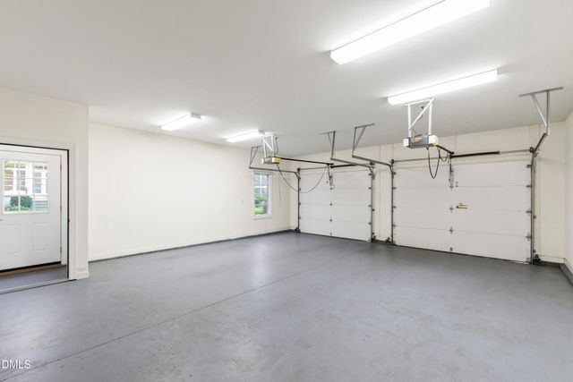 108 Chimeneas Place, Chapel Hill, NC 27517