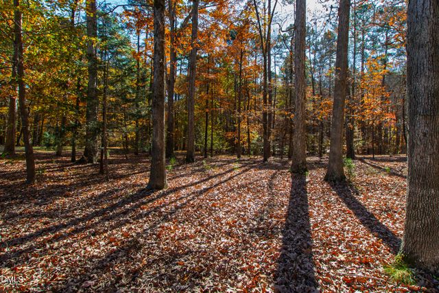 108 Chimeneas Place, Chapel Hill, NC 27517