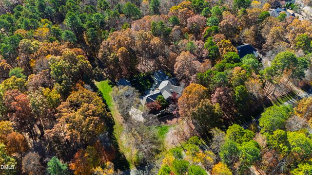 108 Chimeneas Place, Chapel Hill, NC 27517