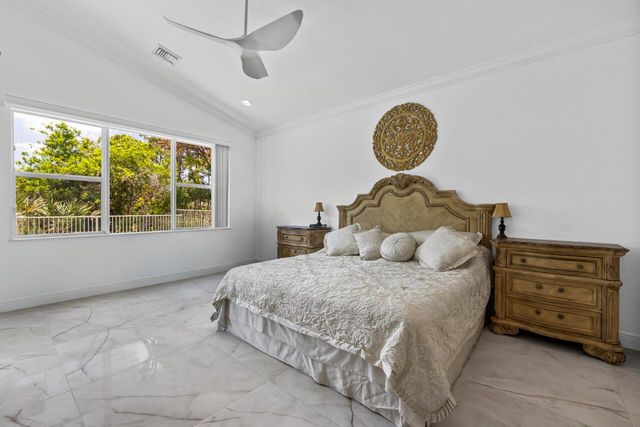 5040 SE Graham Drive, Stuart, FL 34997