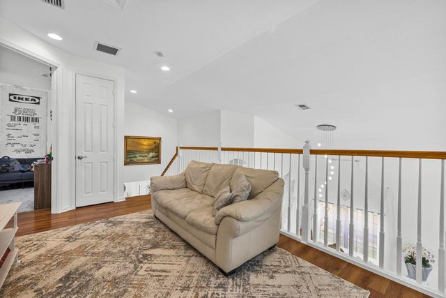 5040 SE Graham Drive, Stuart, FL 34997