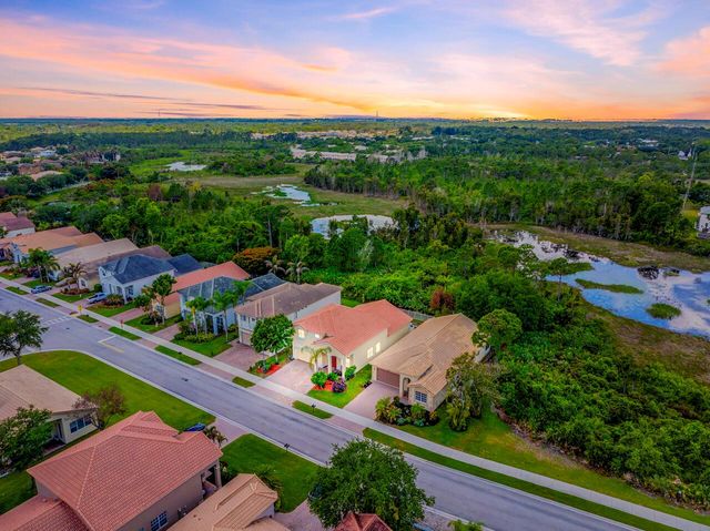 5040 SE Graham Drive, Stuart, FL 34997