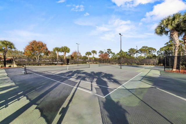 5040 SE Graham Drive, Stuart, FL 34997
