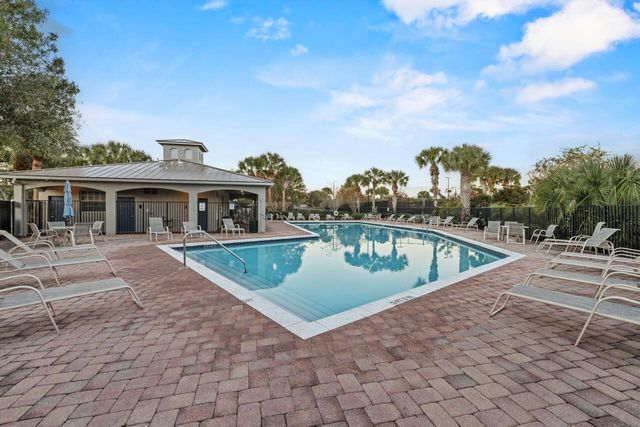 5040 SE Graham Drive, Stuart, FL 34997
