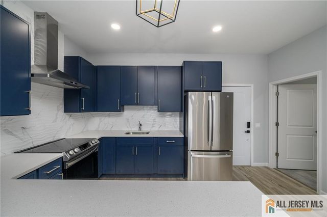 0-202-208 W 7th Street 2C, Plainfield, NJ 07060