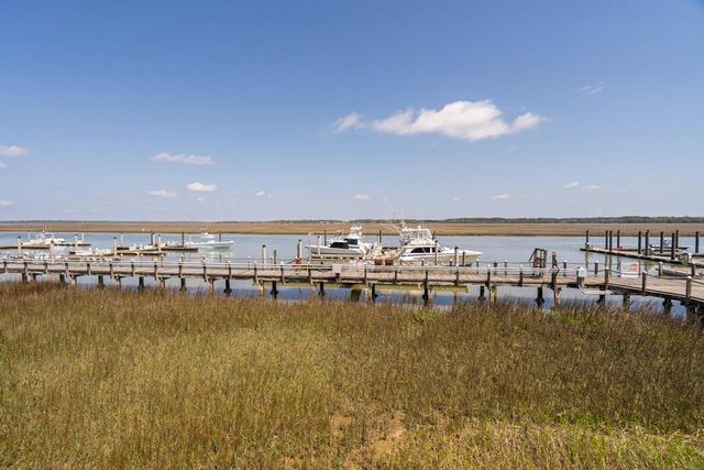3701 Dock Site Road 116, Edisto Beach, SC 29438