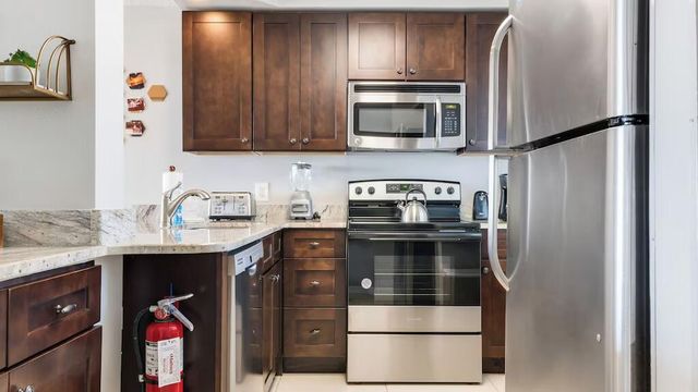 502 Gulf Shore Drive 618, Destin, FL 32541