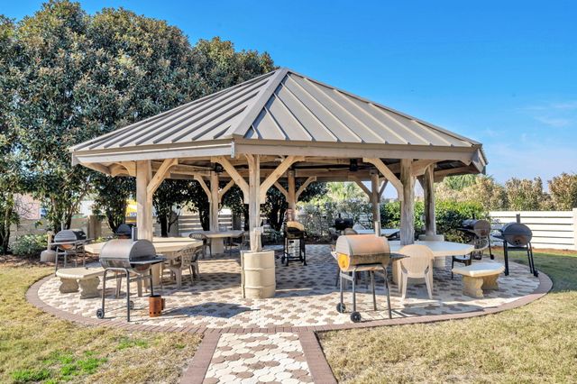 502 Gulf Shore Drive 618, Destin, FL 32541