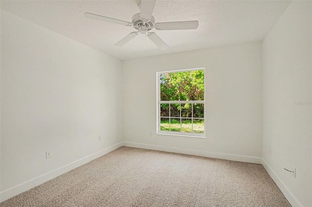 8 FOX CLIFF WAY, Ormond Beach, FL 32174