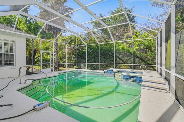 8 FOX CLIFF WAY, Ormond Beach, FL 32174