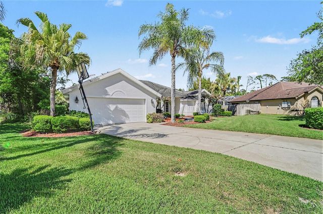 8 FOX CLIFF WAY, Ormond Beach, FL 32174