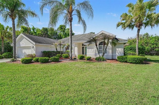 8 FOX CLIFF WAY, Ormond Beach, FL 32174