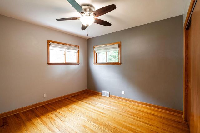 3017 W Franklin TERRACE, Franklin, WI 53132