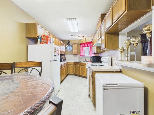 1112 Detroit Street, College Station, TX 77840