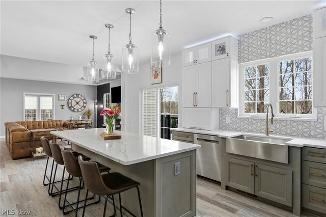 5378 Wayside Drive, Medina, OH 44256