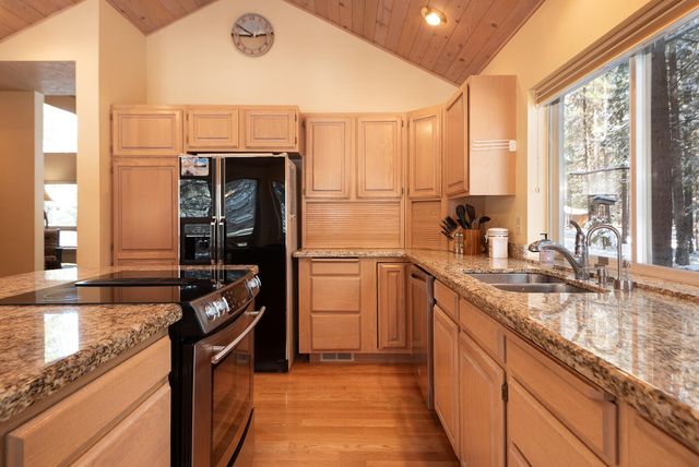 70659 Avens, Black Butte Ranch, OR 97759