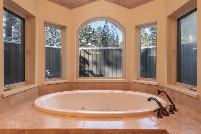 70659 Avens, Black Butte Ranch, OR 97759