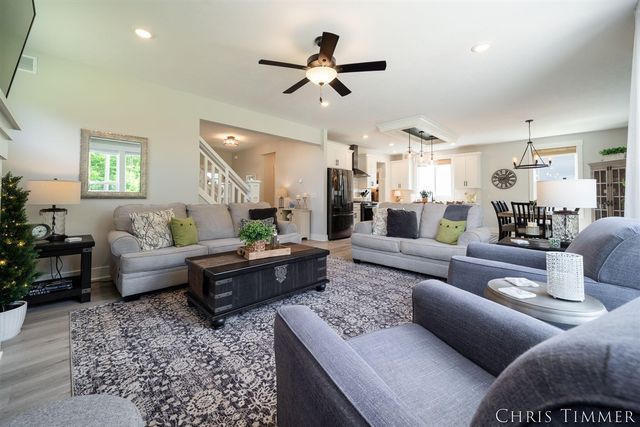 12717 Riverton Road, Grand Haven, MI 49417