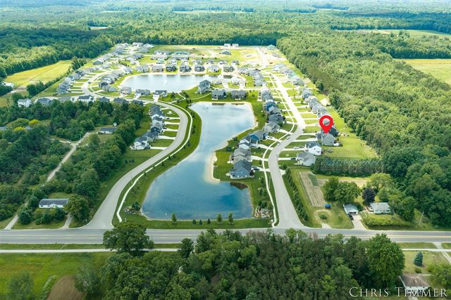 12717 Riverton Road, Grand Haven, MI 49417