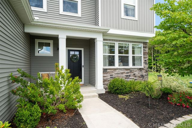 12717 Riverton Road, Grand Haven, MI 49417