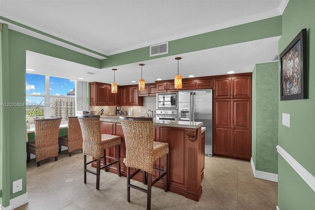 2800 E Sunrise Blvd 17E, Fort Lauderdale, FL 33304