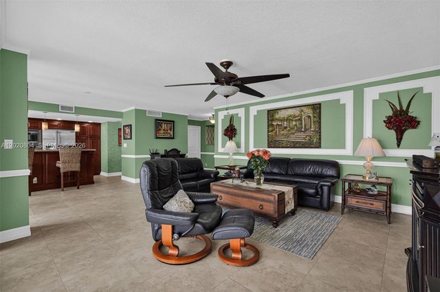 2800 E Sunrise Blvd 17E, Fort Lauderdale, FL 33304