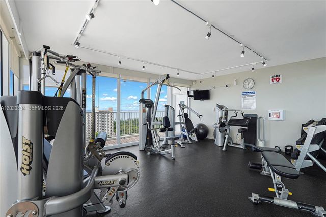 2800 E Sunrise Blvd 17E, Fort Lauderdale, FL 33304