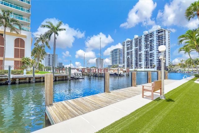 2800 E Sunrise Blvd 17E, Fort Lauderdale, FL 33304