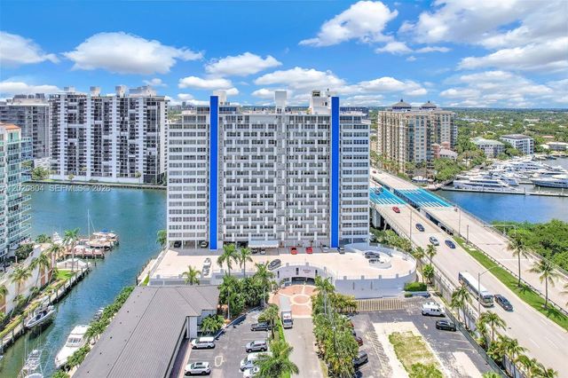 2800 E Sunrise Blvd 17E, Fort Lauderdale, FL 33304