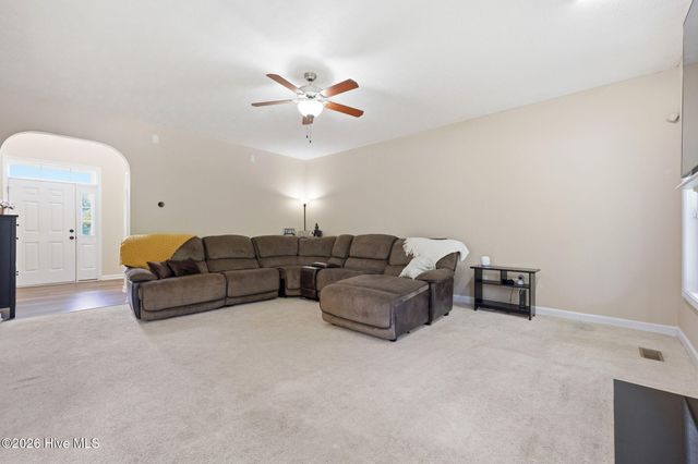 174 Revere Way, Cameron, NC 28326