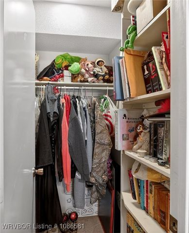 906 N 3rd Terrace, Barling, AR 72923