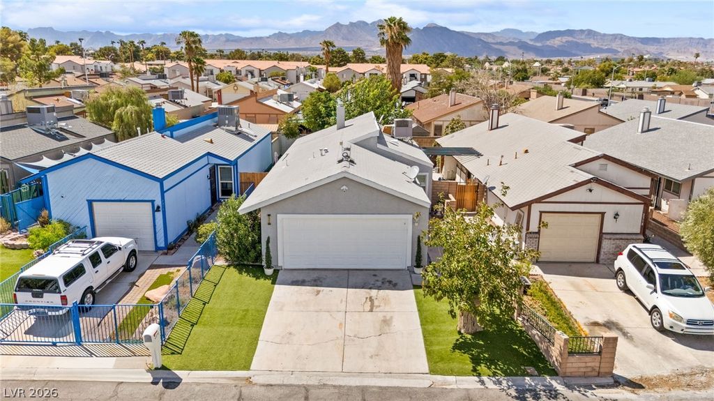 2316 El Cerrito Circle, Las Vegas, NV 89108 — exterior