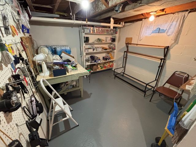 820 Tindolph Avenue S, Thief River Falls, MN 56701