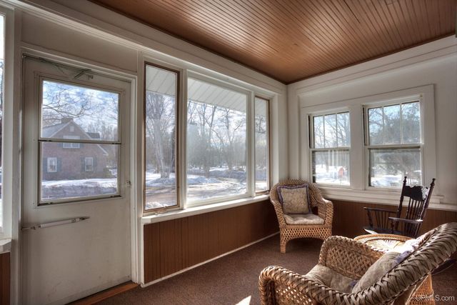 150 W Arch Street, Ironwood, MI 49938