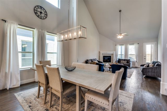 333 Foxthorne Way, Little Elm, TX 75068