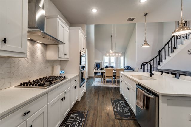 333 Foxthorne Way, Little Elm, TX 75068