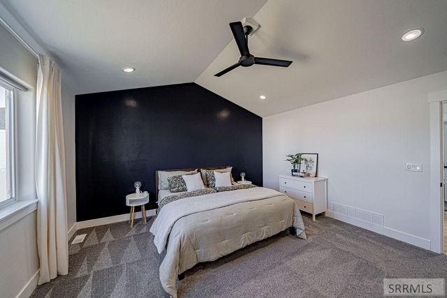 576 Hollow Drive, Ammon, ID 83401