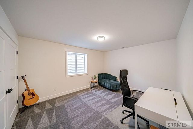 576 Hollow Drive, Ammon, ID 83401