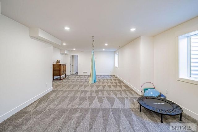 576 Hollow Drive, Ammon, ID 83401