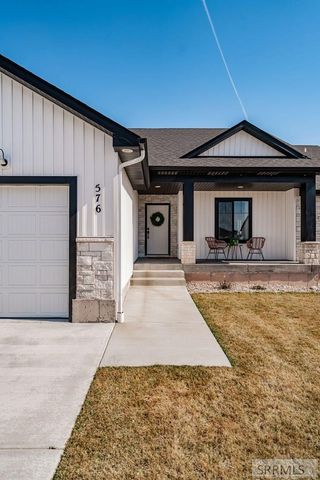 576 Hollow Drive, Ammon, ID 83401