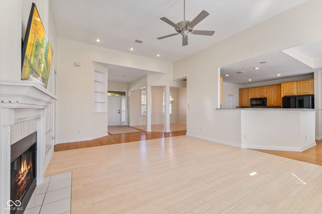 467 Leafy Branch Trail, Carmel, IN 46032