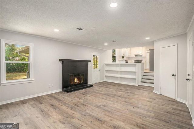 650 HONEY CREEK Road SE, Conyers, GA 30094