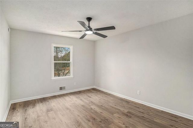 650 HONEY CREEK Road SE, Conyers, GA 30094