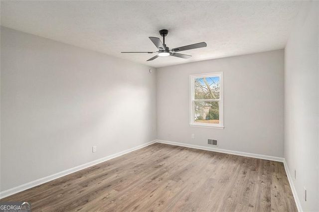 650 HONEY CREEK Road SE, Conyers, GA 30094