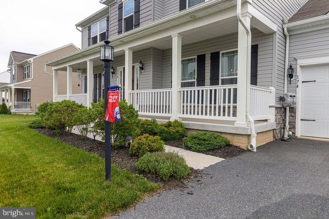 174 PARADISE VIEW DR, Greencastle, PA 17263