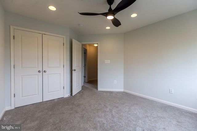 174 PARADISE VIEW DR, Greencastle, PA 17263